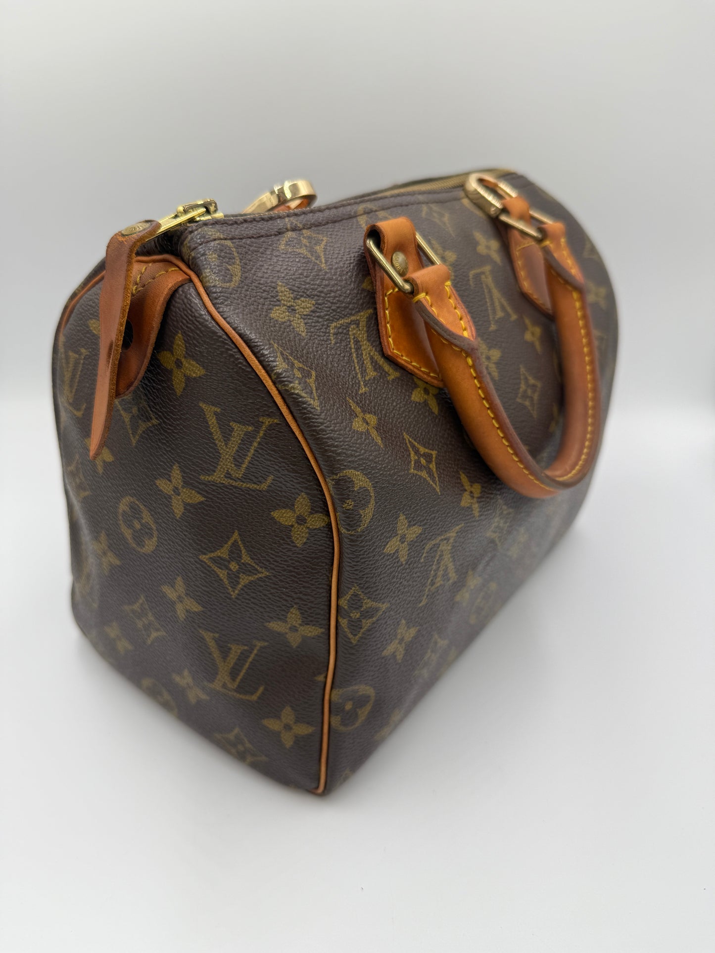 Louis Vuitton Monogram Speedy 25 SP0945