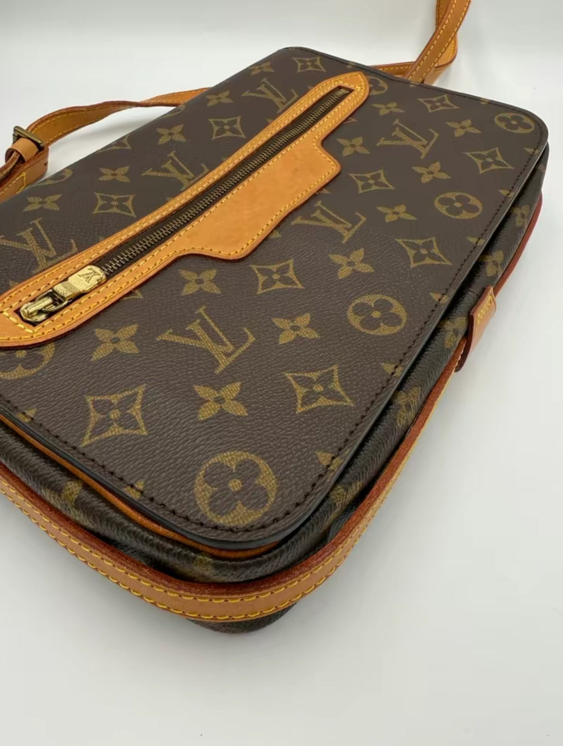 Louis Vuitton Monogram Coated Canvas St Germaine NO0906