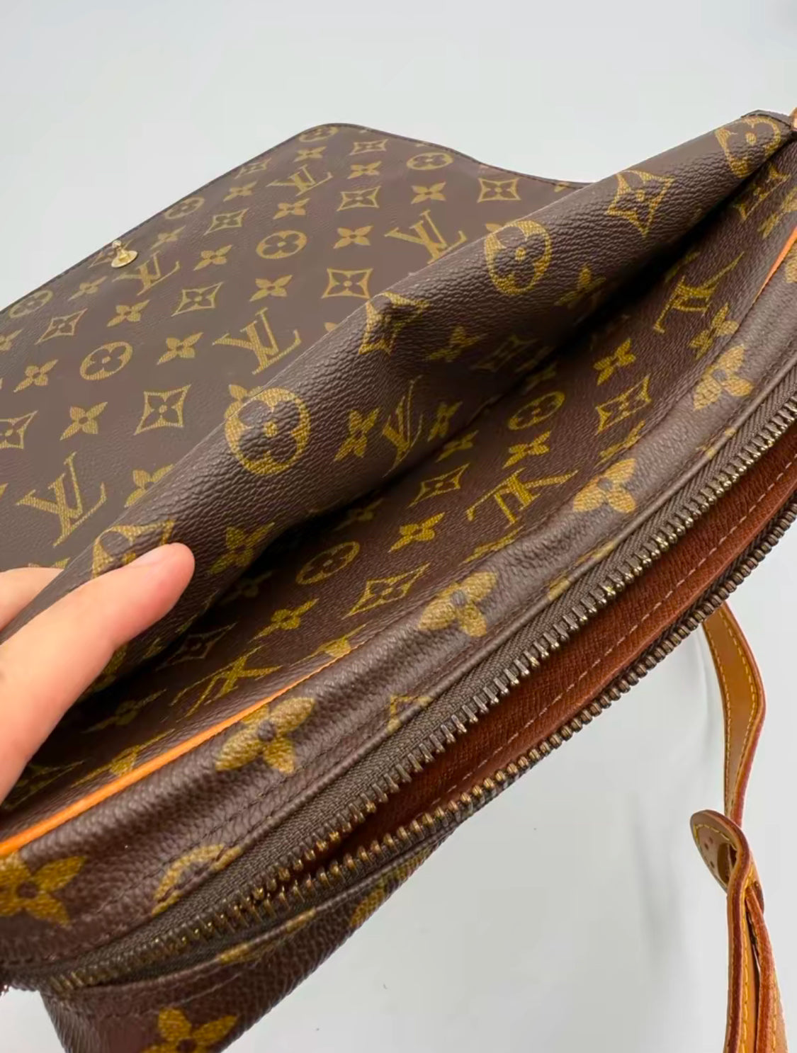 Louis Vuitton Monogram Coated Canvas St Germaine NO0906