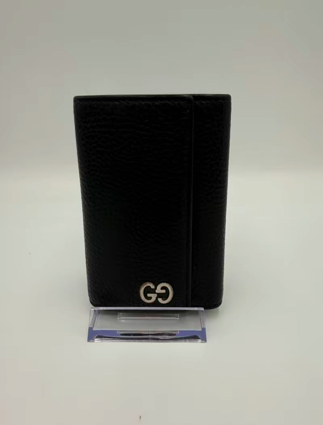 Gucci Black Pebbled Leather 6 Key Holder