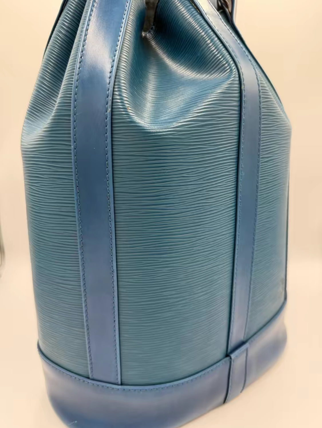 Louis Vuitton Blue Epi Leather Backpack/Sling Bag w/Compact Wallet