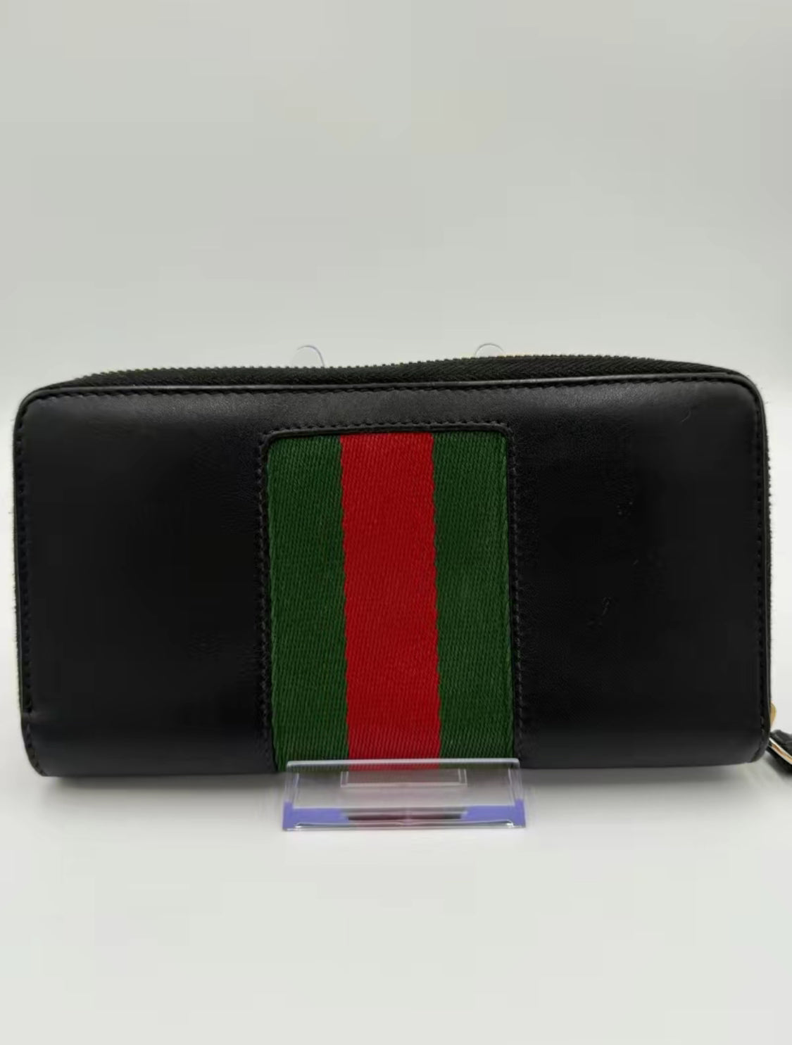 Gucci Calfskin Leather Sherry Buckle Zippy Wallet