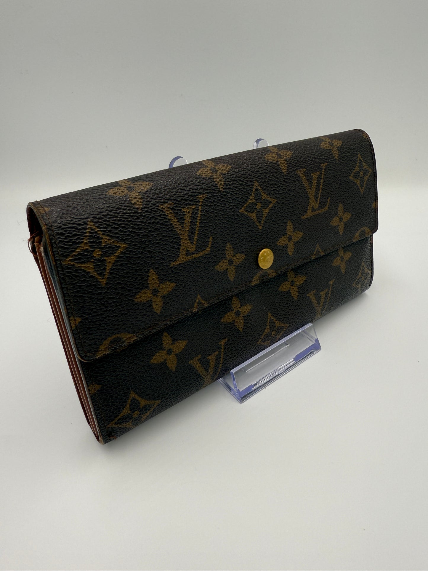 Louis Vuitton Monogram Sarah Wallet TH0025