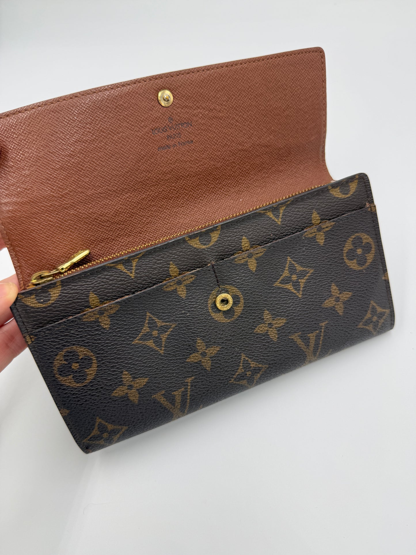 Louis Vuitton Monogram Sarah Wallet TH0025