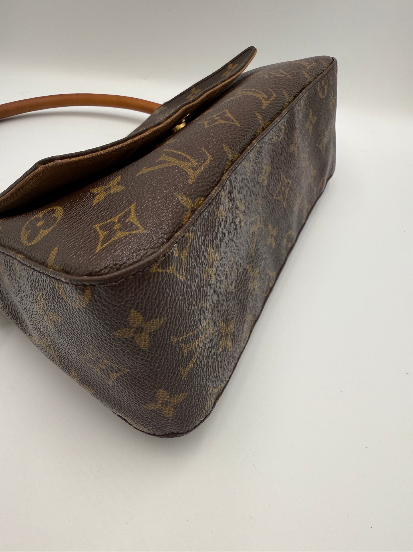 Louis Vuitton Monogram Coated Canvas Looping PM DU0013