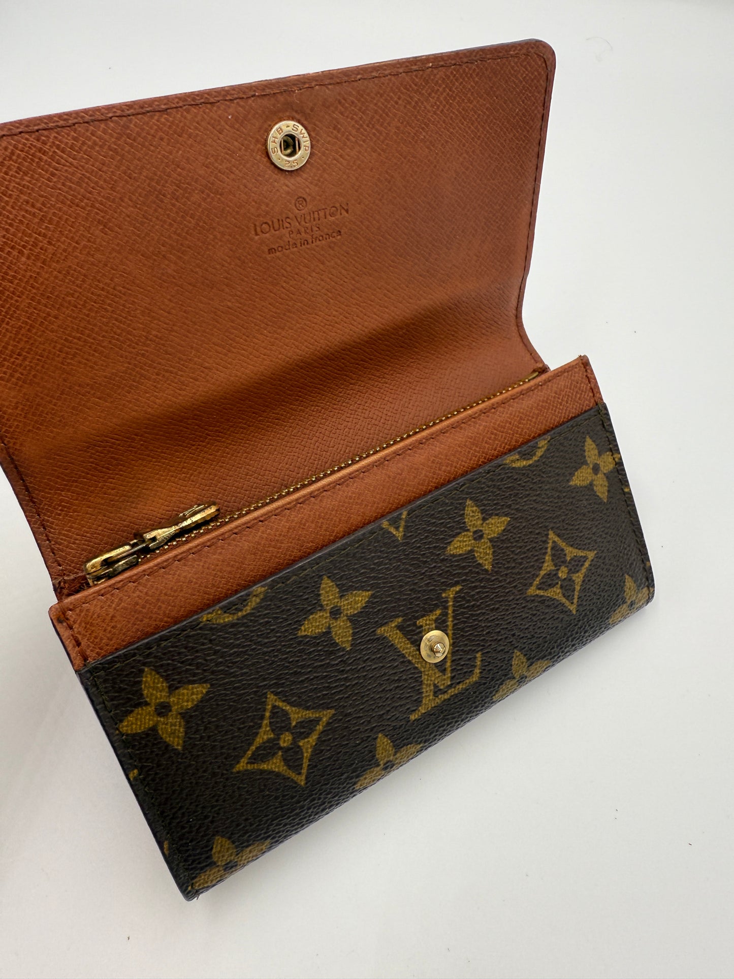 Louis Vuitton Monogram Coated Canvas Compact Sarah Wallet