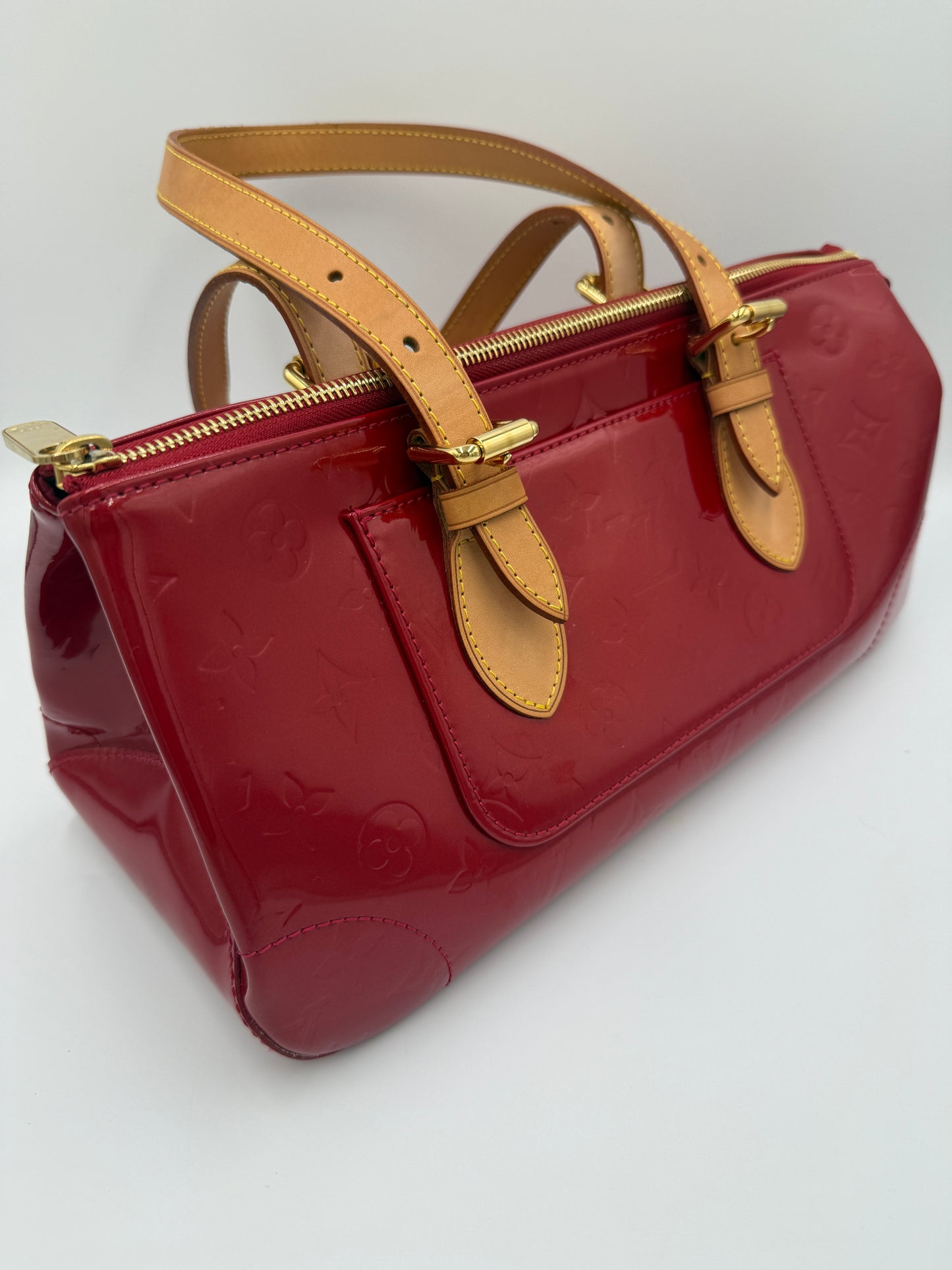 Louis Vuitton Red Patent Leather Vernis Shoulder Bag FL3098