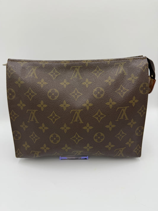 Louis Vuitton Monogram Coated Canvas Toiletry Pouch 26 cm 843